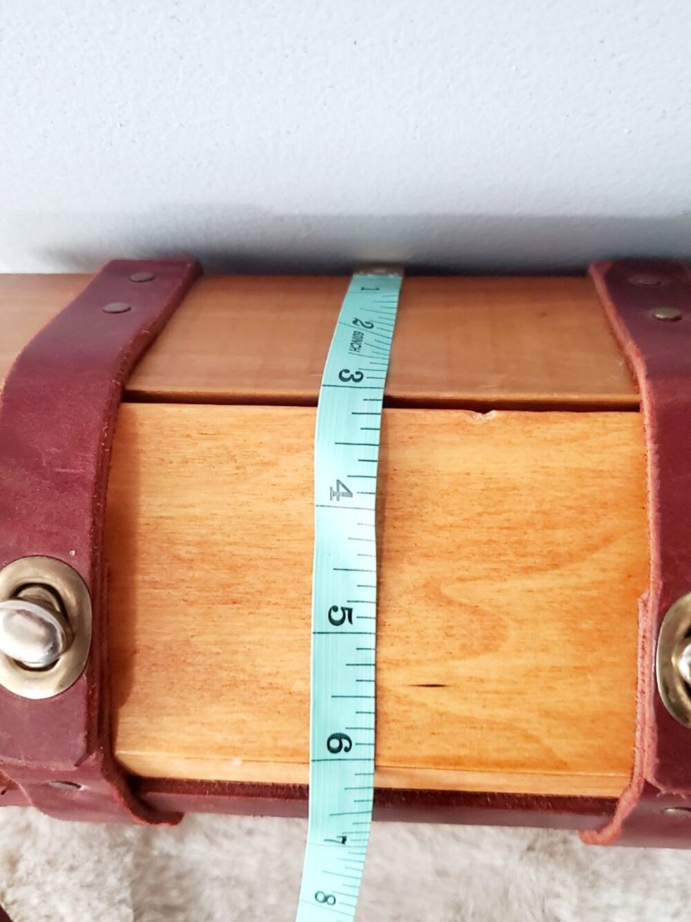 Vintage Handmade Wooden Box Purse Boho Artisan Leather Strap Bag Rustic Cottage - Picture 10 of 16